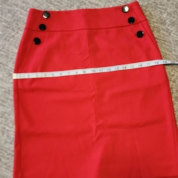 Loft- Skirt - Picture 4 of 8